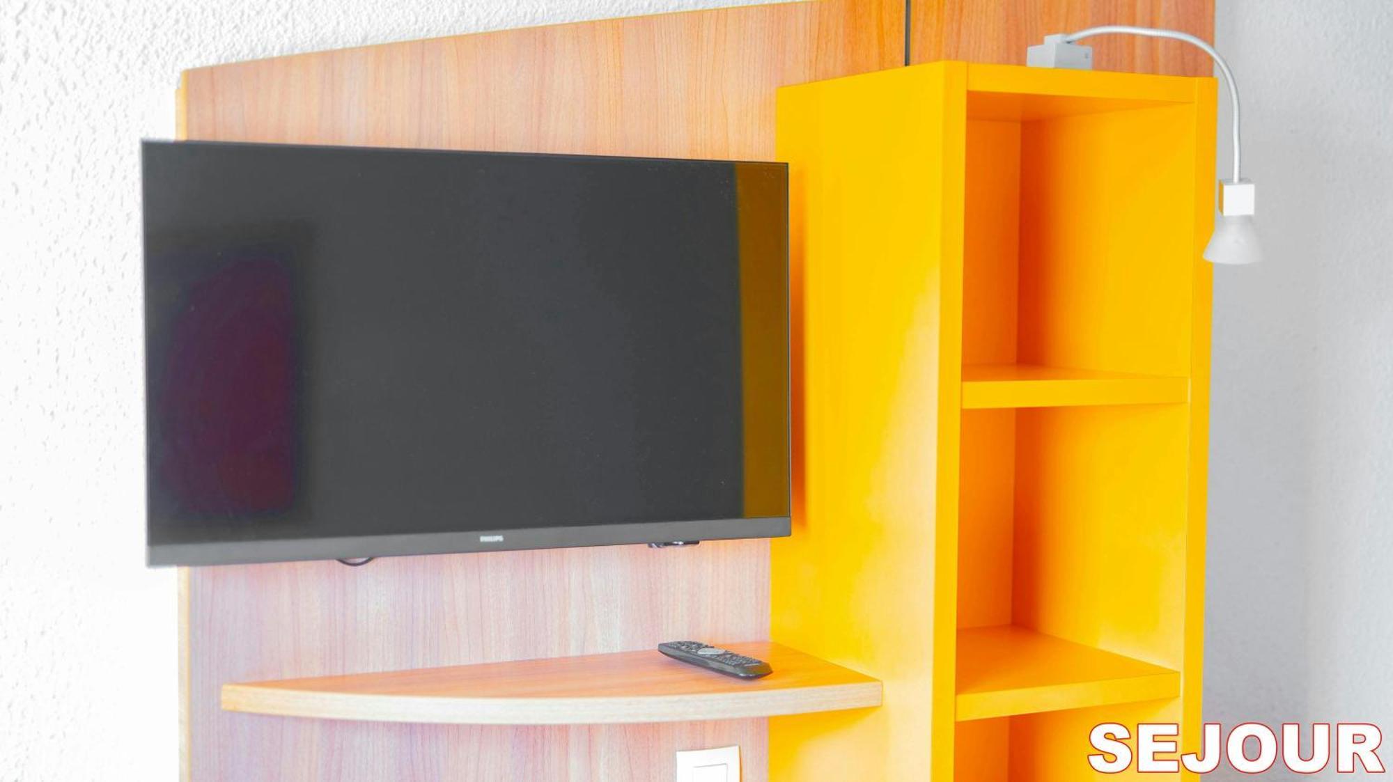 Ferienwohnung Paris Retreat 5 Minutes From Hoche Metroparking Pantin Exterior foto